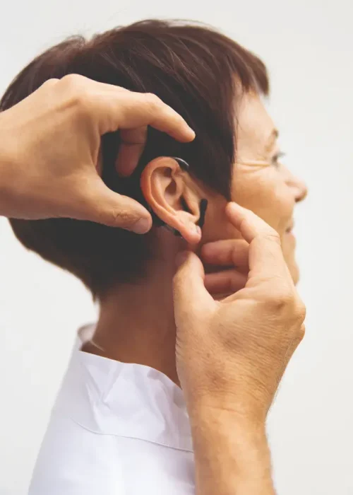 ForgTin_amOhr_manu_300dpi